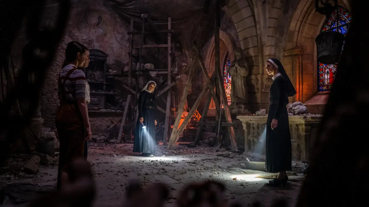 Taissa Farmiga nel film The Nun 2