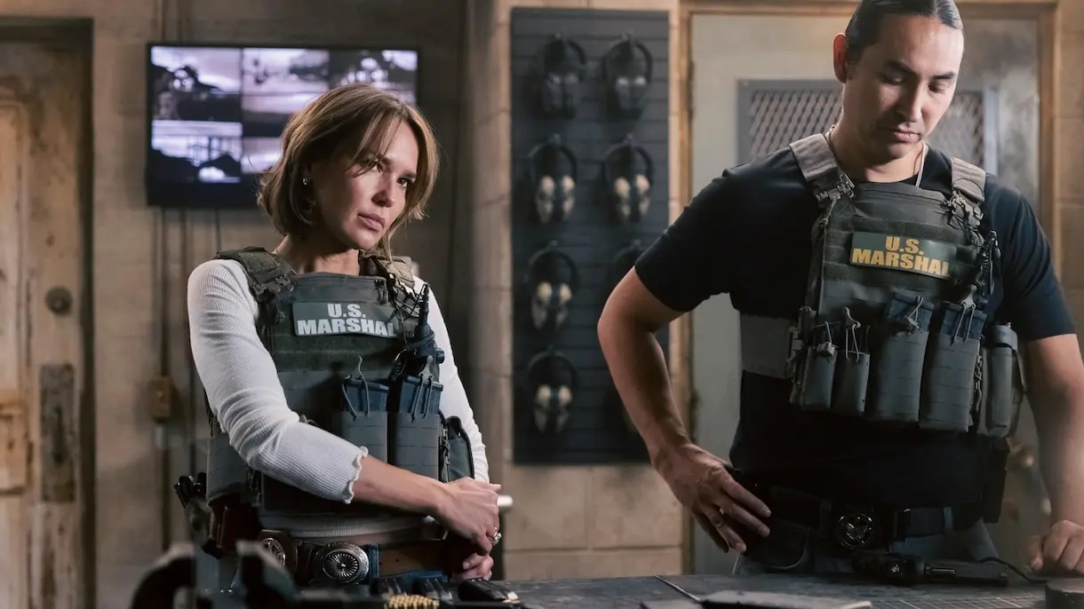 Arielle Kebbel e Tatanka Means in Y- Marshals (2026)