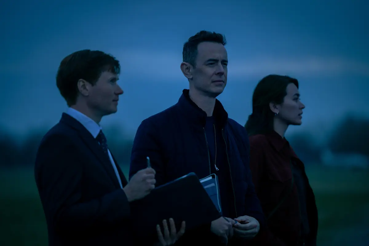 Colin Hanks e Jessica Henwick in Silo - Stagione 3