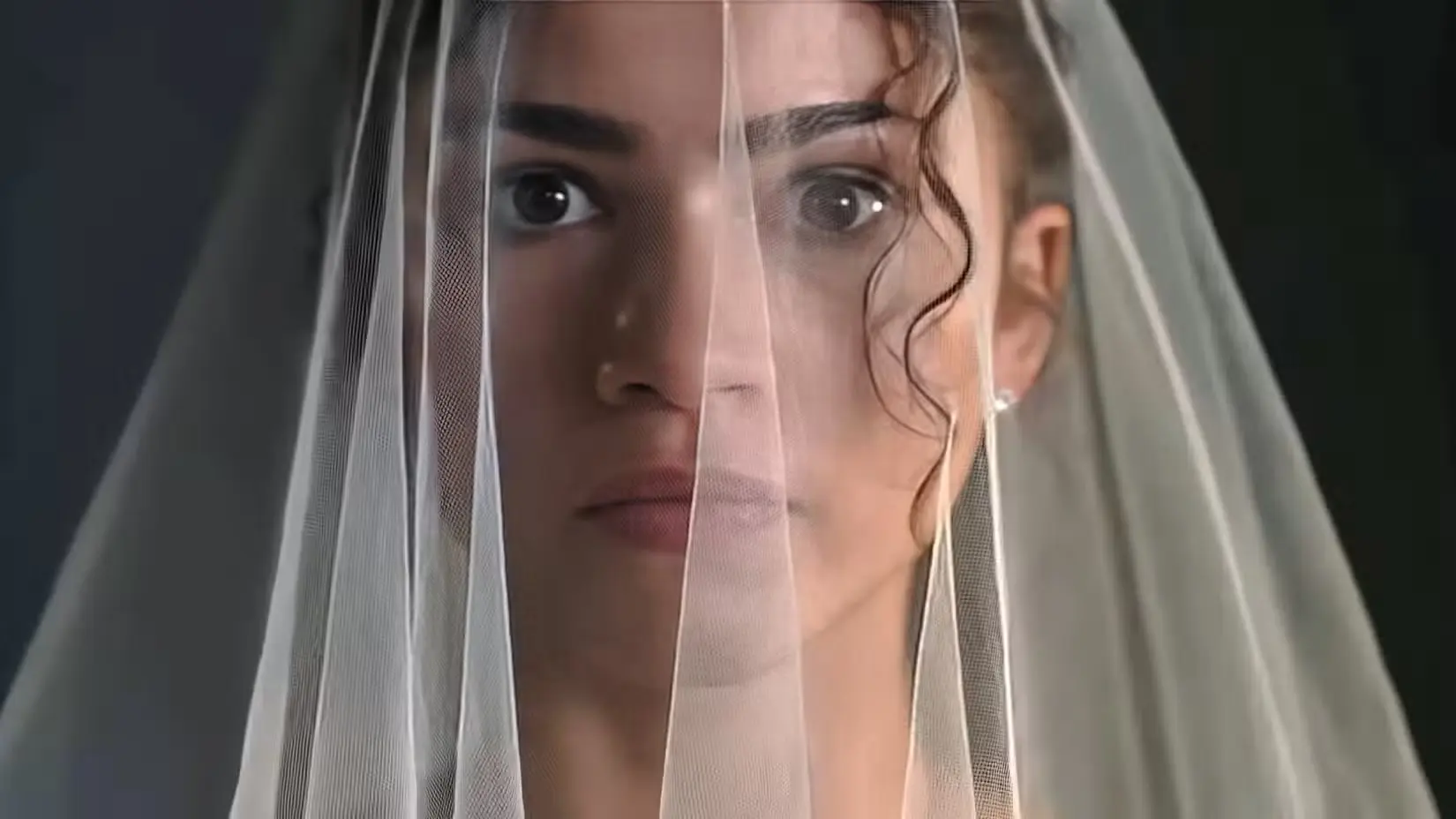 Emma (Zendaya) in The Drama