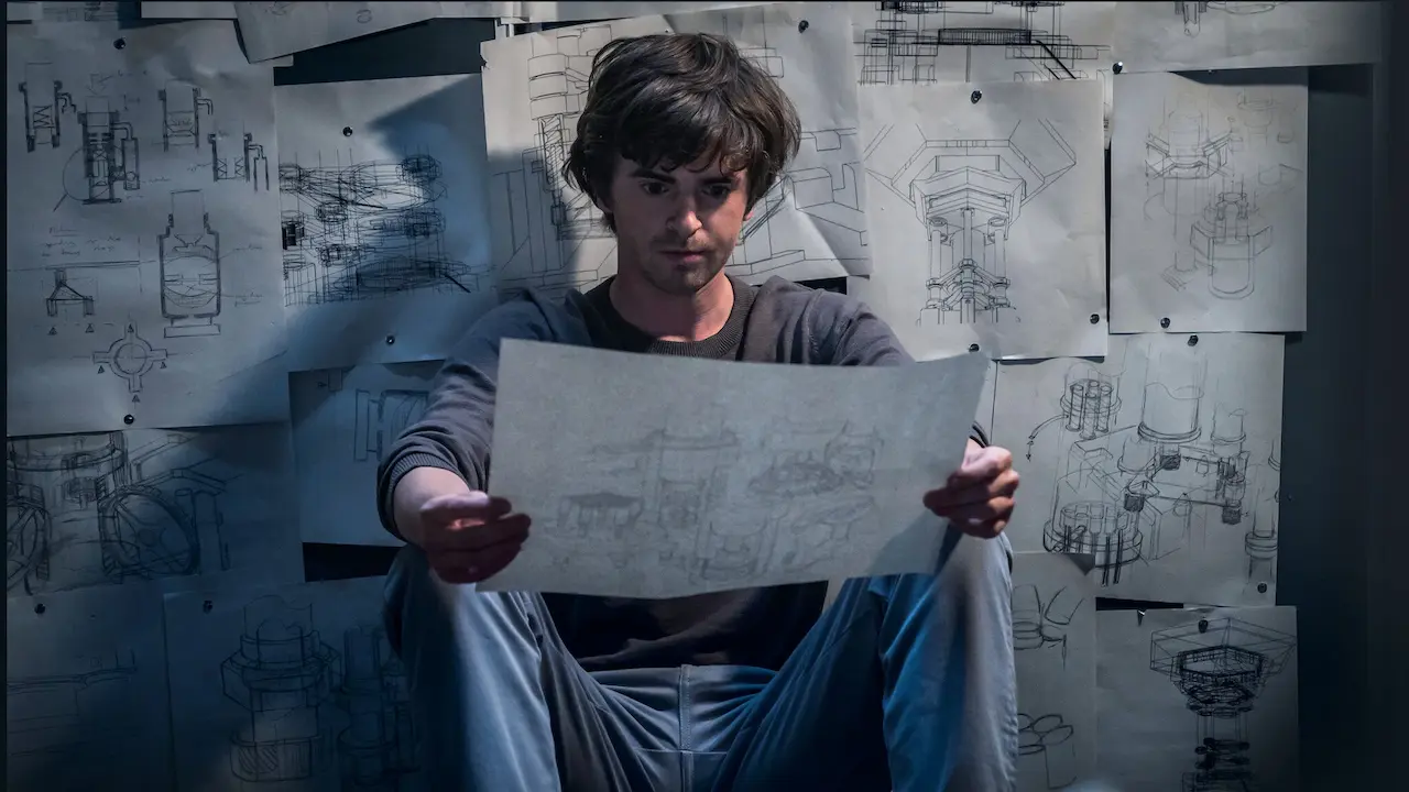 Freddie Highmore in Way Down &ndash; Rapina alla Banca di Spagna