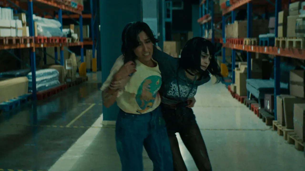 Jacqueline Moré e Alessia Yoko Fontana in Wake Up
