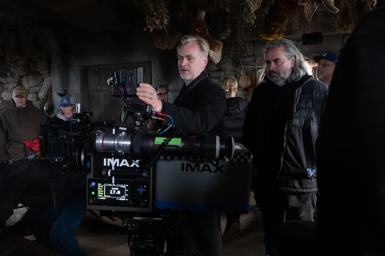 Christopher Nolan e Hoyte van Hoytema sul set di Odissea (2026)