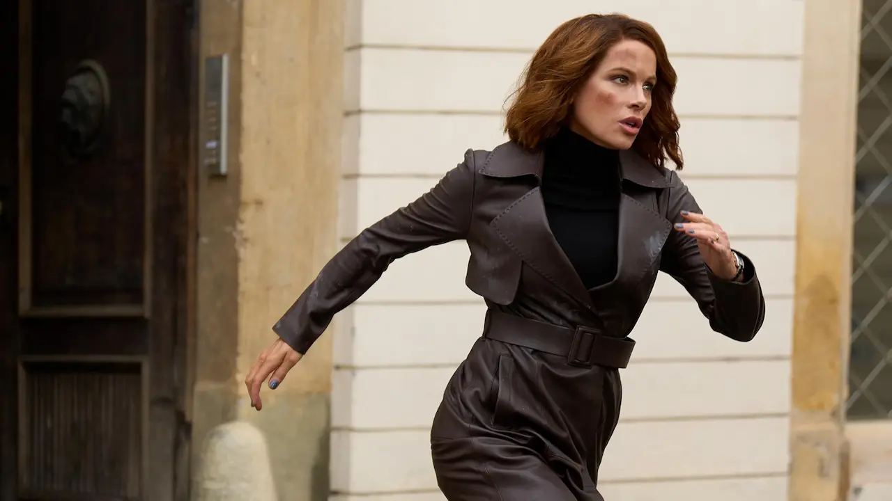 Kate Beckinsale in Canary Black