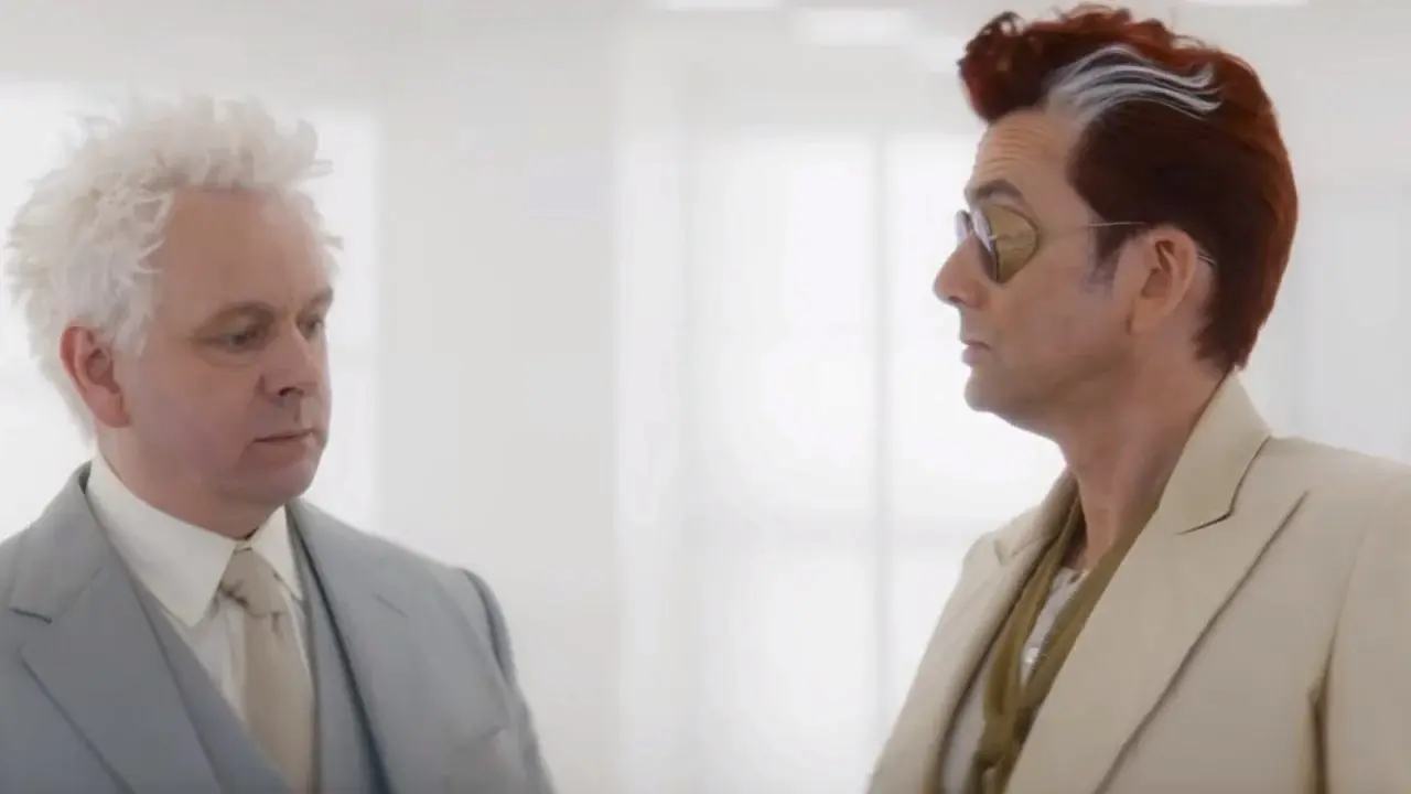 Michael Sheen e David Tennant in Good Omens Stagione 3