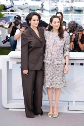 Noémie Merlant Marion Cotillard
