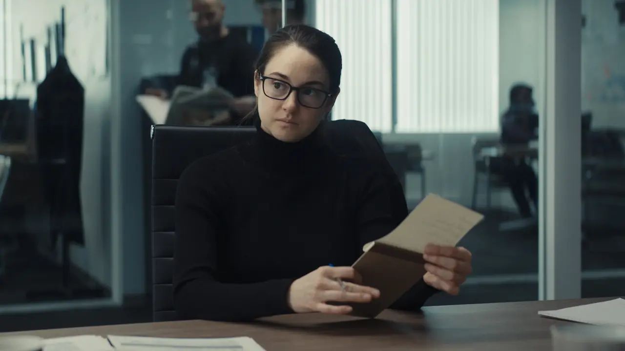 Shailene Woodley in To Catch a Killer