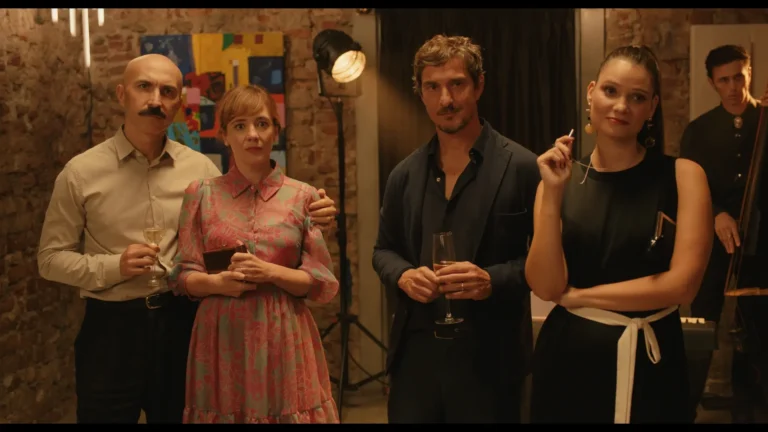 Smart Working: il trailer ufficiale del nuovo film con Maccio Capatonda e Sara Lazzaro Smart Working: il trailer ufficiale del nuovo film con Maccio Capatonda e Sara Lazzaro