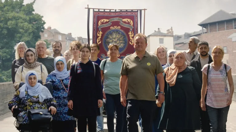 The Old Oak: la spiegazione del finale del film di Ken Loach The Old Oak: la spiegazione del finale del film di Ken Loach