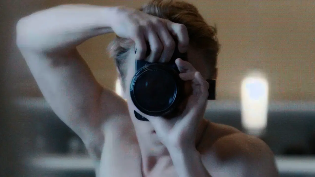 Ben Hardy in The Voyeurs