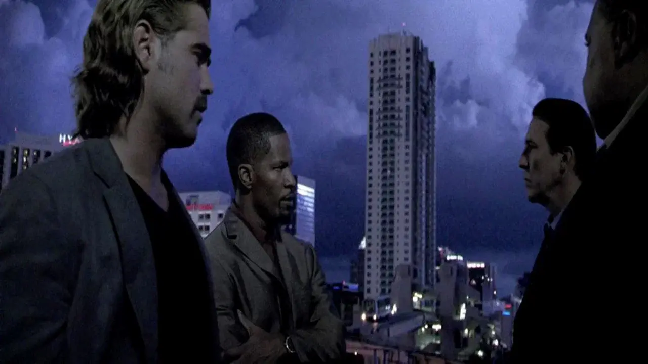 Colin Farrell, Jamie Foxx e Ciarán Hinds in Miami Vice
