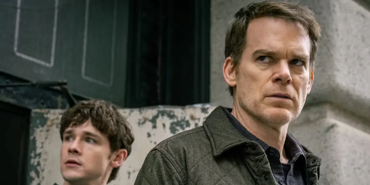 Harrison e Dexter Morgan in Dexter: Resurrection