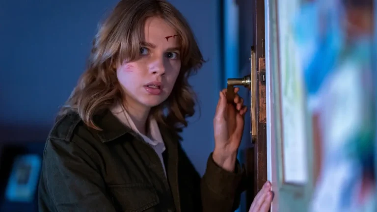 La ragazza alla finestra: la spiegazione del finale del film La ragazza alla finestra: la spiegazione del finale del film