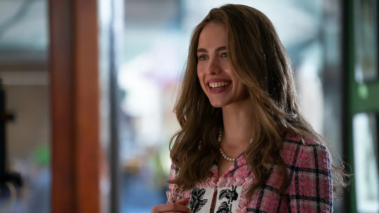 Margaret Qualley in Ricchi... da morire - Delitti in famiglia