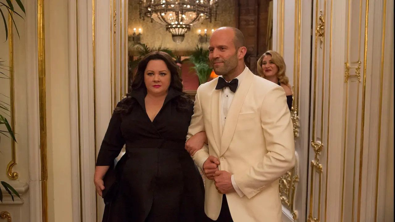 Melissa McCarthy e Jason Statham in Spy