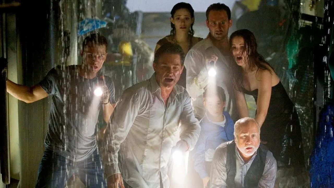 Richard Dreyfuss, Kurt Russell, Emmy Rossum, Jacinda Barrett, Josh Lucas, Mike Vogel e Jimmy Bennett in Poseidon