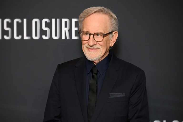 Disclosure Day sulla buona strada per il miglior debutto al botteghino di Steven Spielberg degli ultimi 18 anni Disclosure Day sulla buona strada per il miglior debutto al botteghino di Steven Spielberg degli ultimi 18 anni