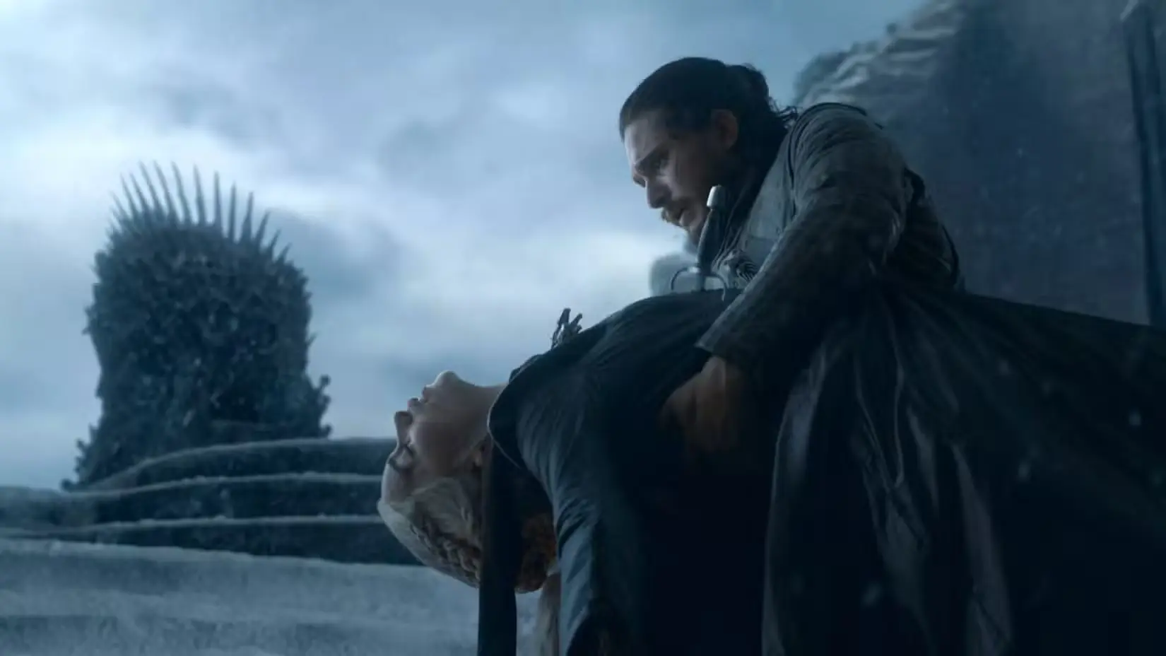 Daenerys uccisa da Jon