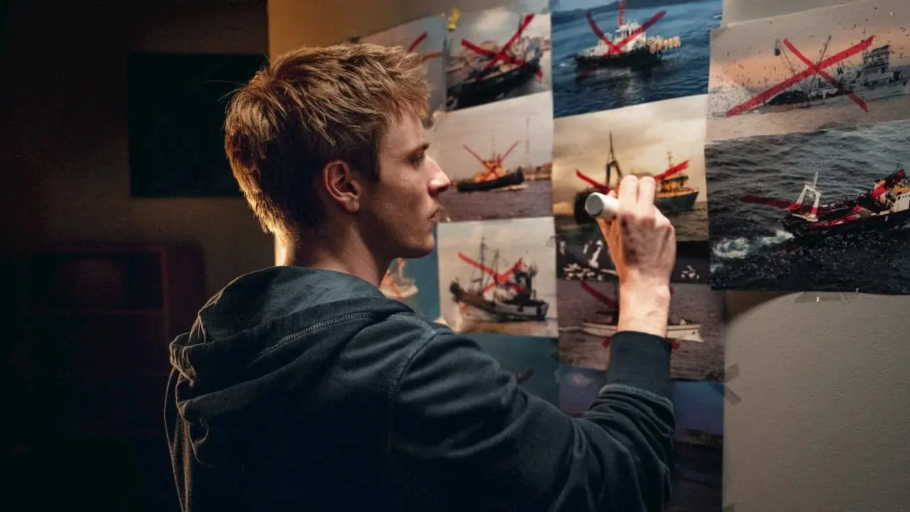 Louis Hofmann nel film 23.000 vite