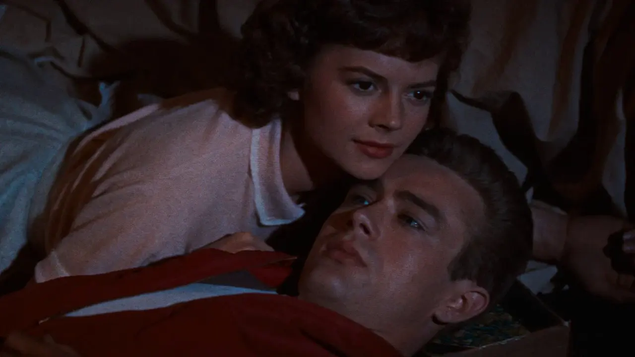 Natalie Wood e James Dean in Gioventù bruciata