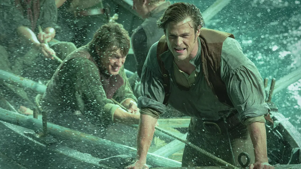 Chris Hemsworth in Heart of the Sea