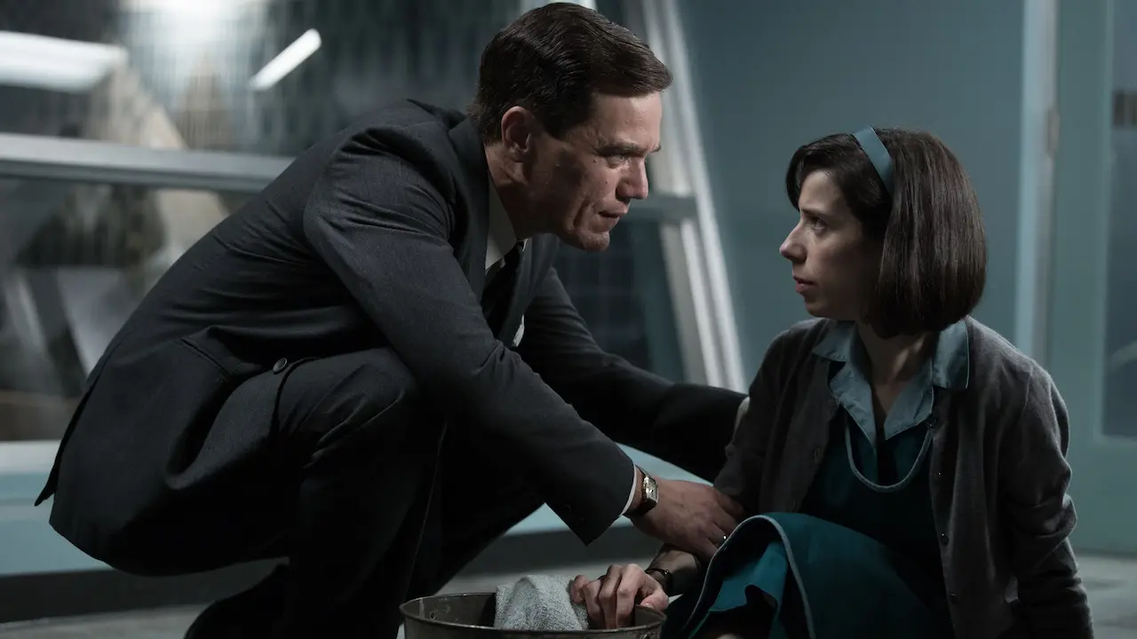 Michael Shannon e Sally Hawkins in La forma dell'acqua
